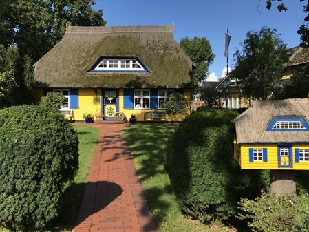 Typisch altes Haus auf Fischland-Darß-Zingst