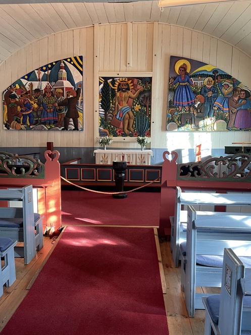 Innenansicht von der Kirche in Jukkasjärvi