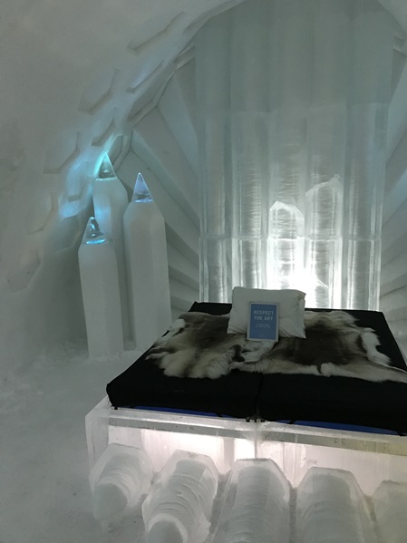 Zimmer im Ice-Hotel